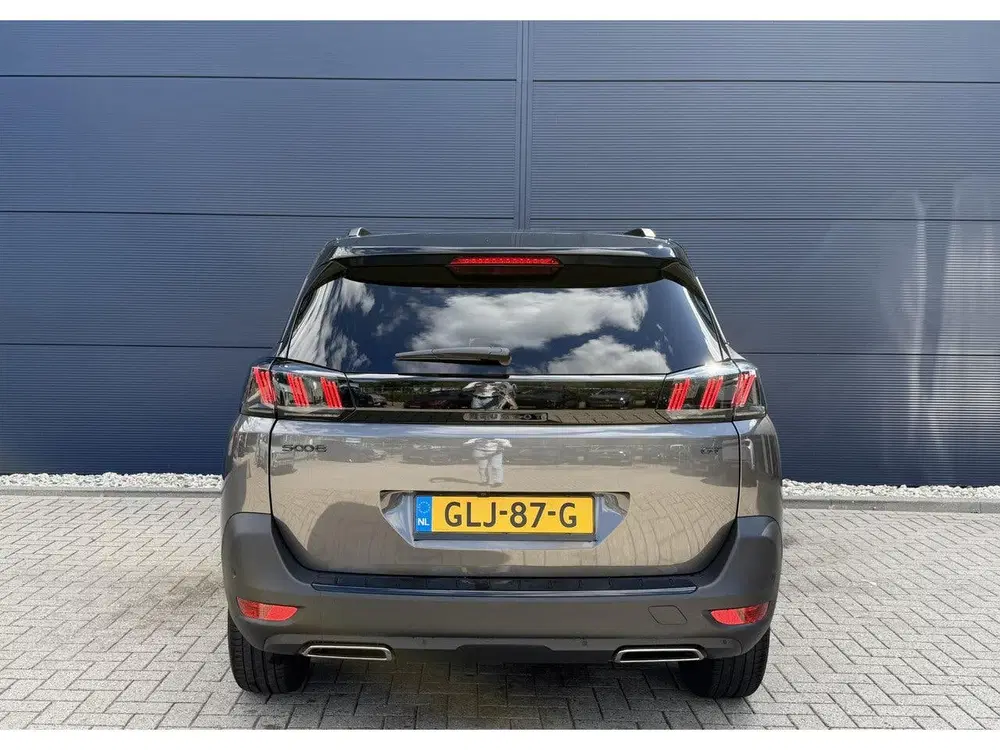Peugeot 5008 1.2 Hybrid 136 GT uit 2024, foto 6