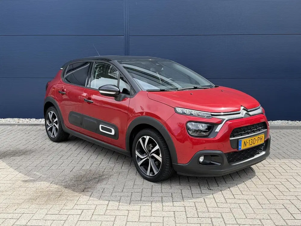 Citroën C3 1.2 PureTech Shine Navigatie uit 2021, foto 3