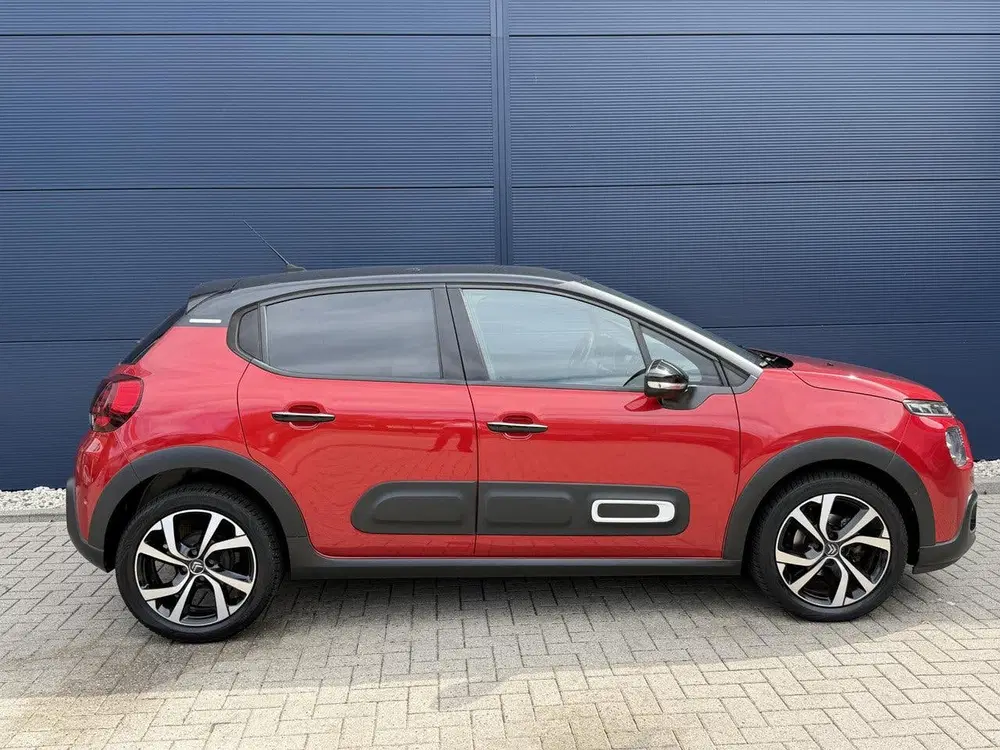 Citroën C3 1.2 PureTech Shine Navigatie uit 2021, foto 4