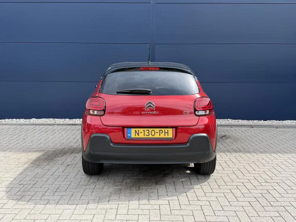 Citroën C3 1.2 PureTech Shine Navigatie uit 2021, foto 6