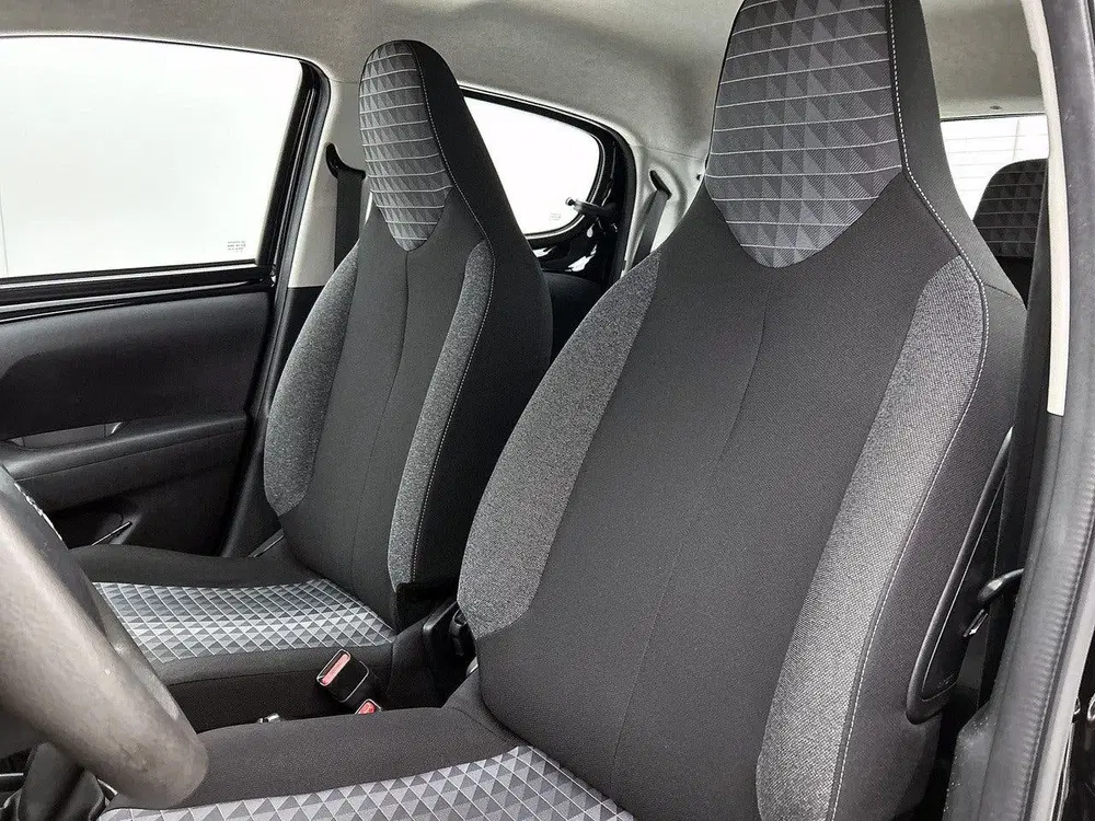 Peugeot 108 1.0 72pk Active uit 2020, foto 19