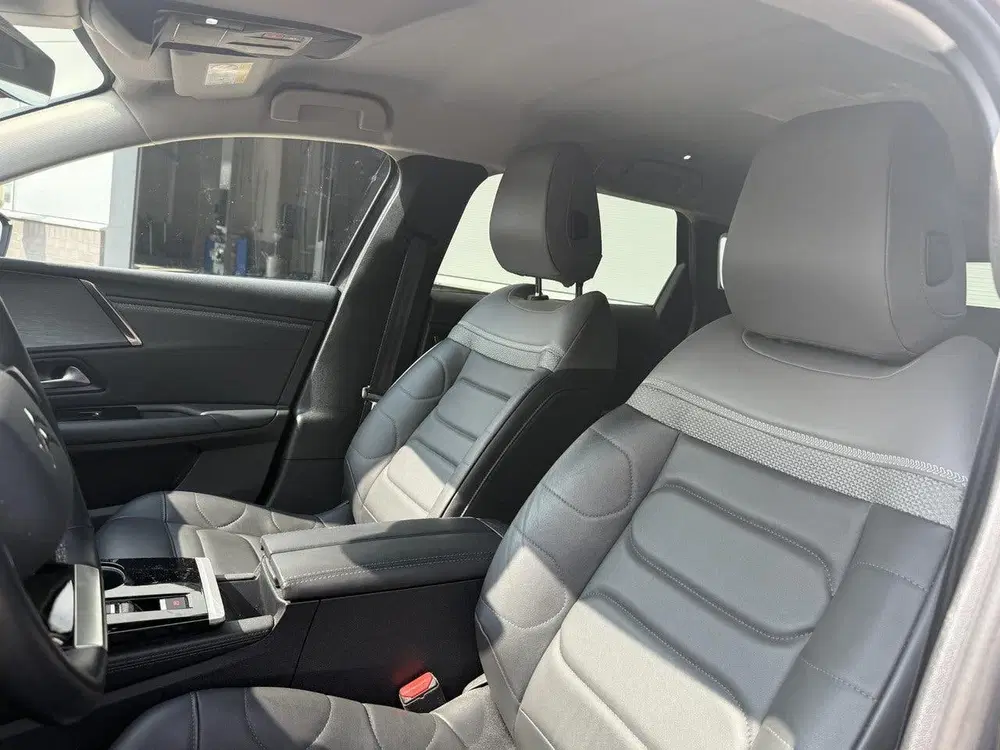 Citroën C5 X 1.6 Plug-in Hybrid 225 Business Plus uit 2022, foto 16