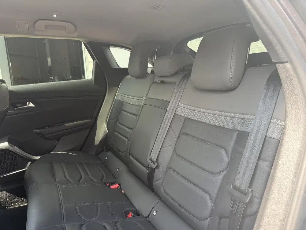 Citroën C5 X 1.6 Plug-in Hybrid 225 Business Plus uit 2022, foto 17