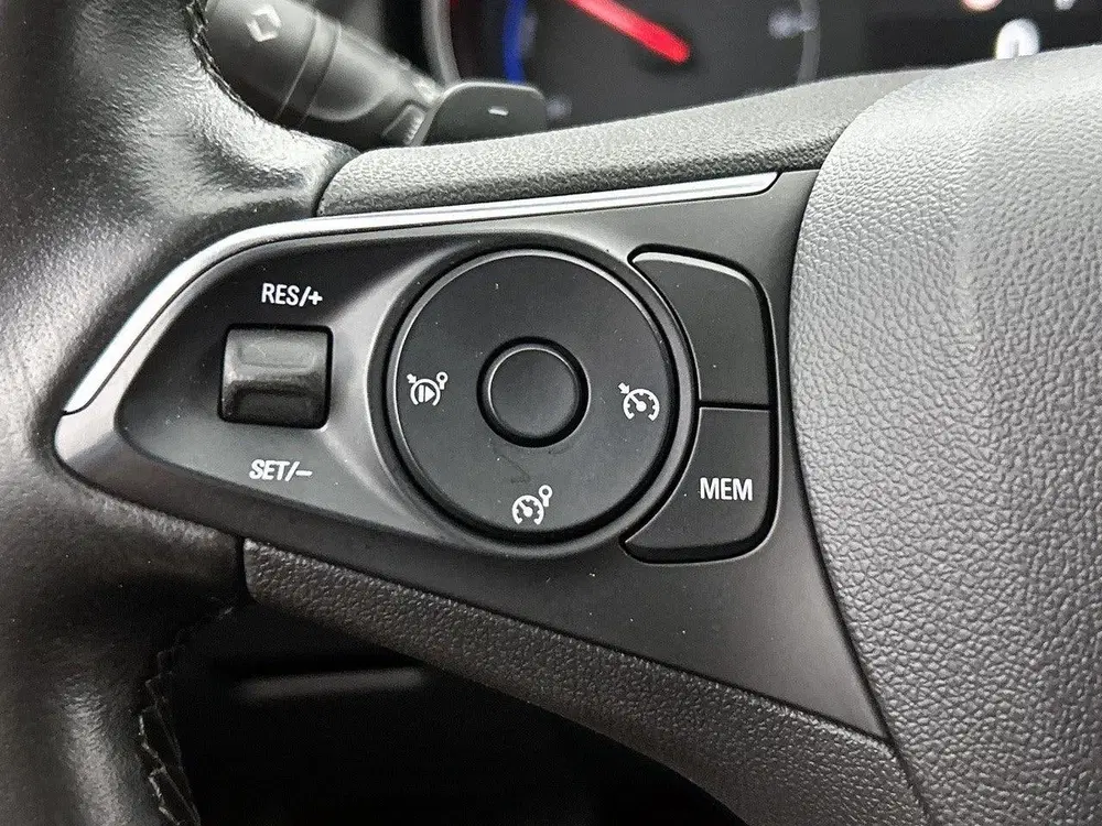 Opel Grandland X 1.6 225pk Hybrid Elegance Automaat uit 2021, foto 15