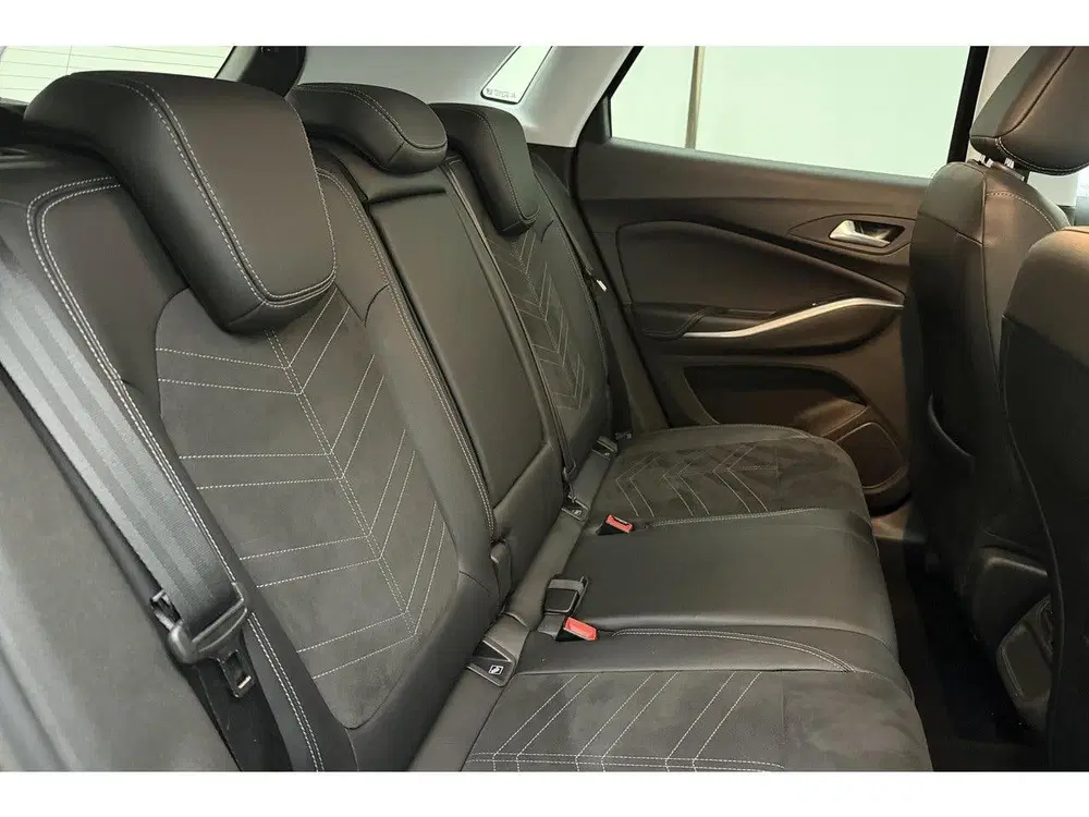 Opel Grandland 1.2 Turbo 130pk Automaat Ultimate uit 2024, foto 15