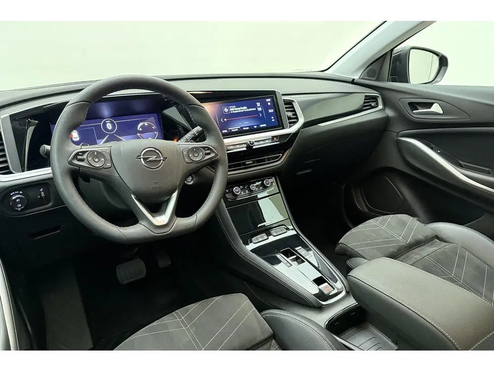 Opel Grandland 1.2 Turbo 130pk Automaat Ultimate uit 2024, foto 17