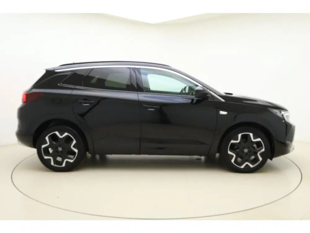 Opel Grandland 1.2 Turbo 130pk Automaat Ultimate uit 2024, foto 9
