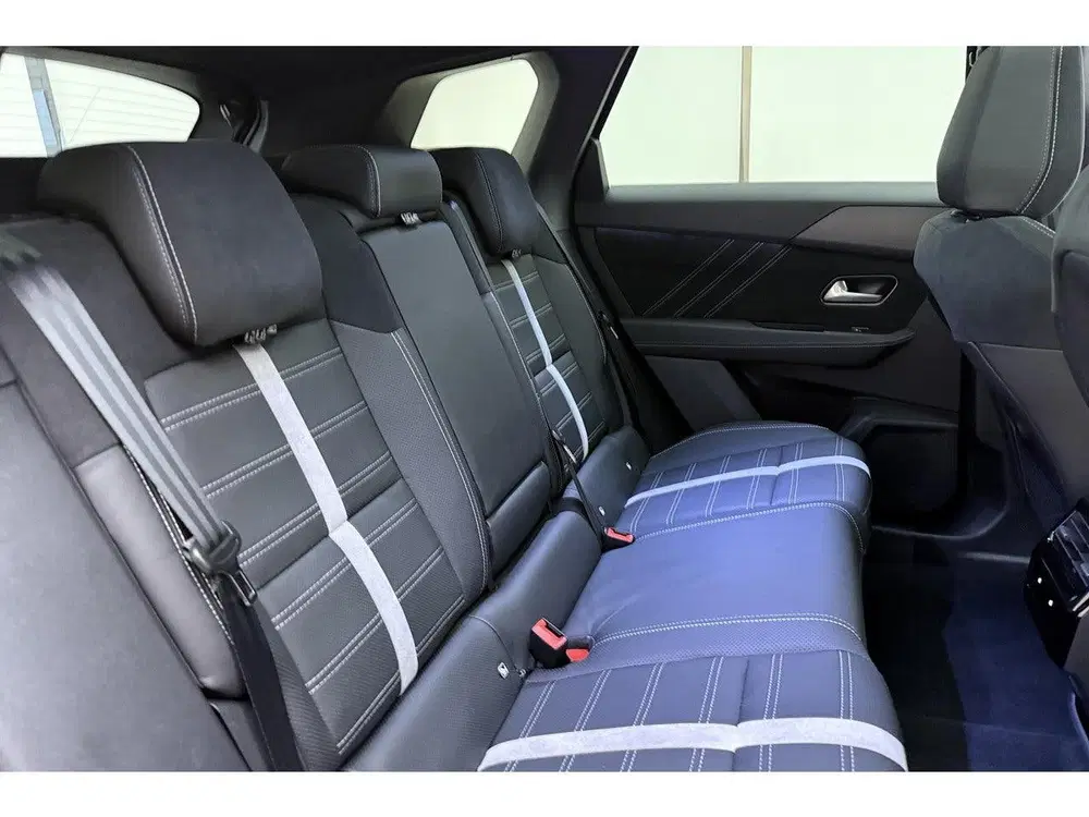 Opel Grandland 1.6 Turbo Plug-in-Hybrid Ultimate uit 2026, foto 17