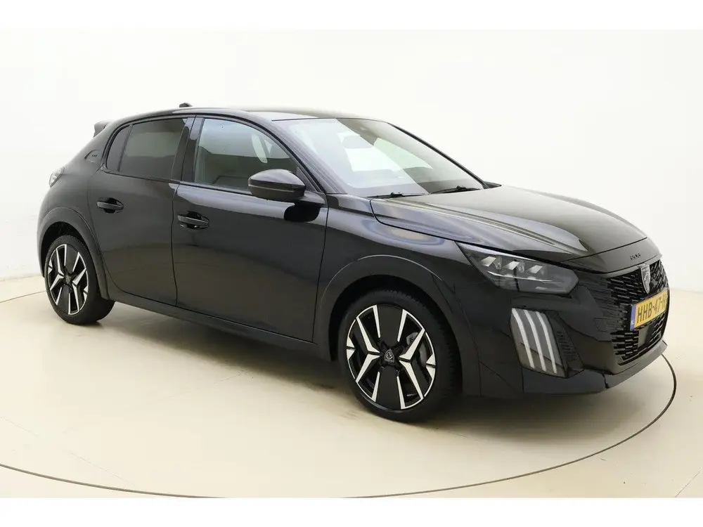 Peugeot 208 1.2 Hybrid 145 e-DCS6 GT Automaat uit 2025, foto 8