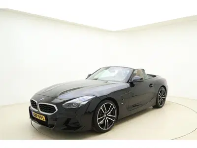 BMW Z4 Roadster sDrive20i High Executive 197pk uit 2024