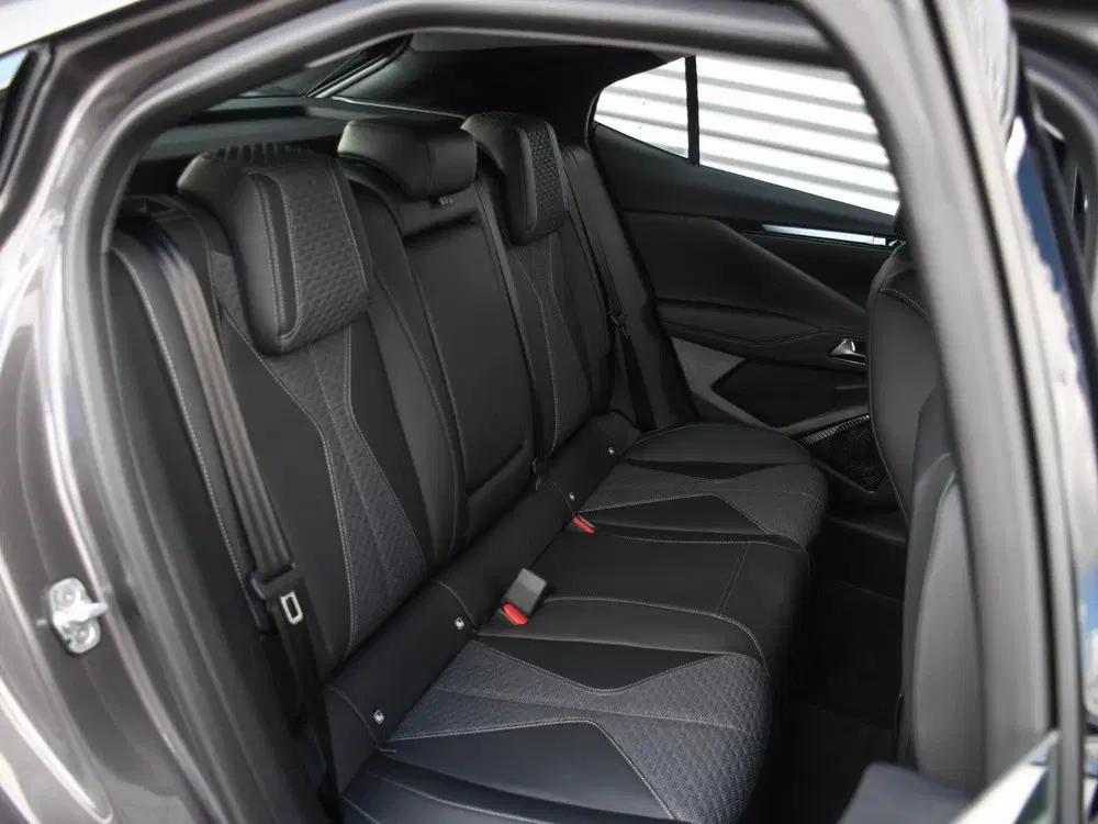 DS Automobiles DS 4 DS DS 4 Bastille 1.6 E-Tense 225pk Automaa uit 2024, foto 10