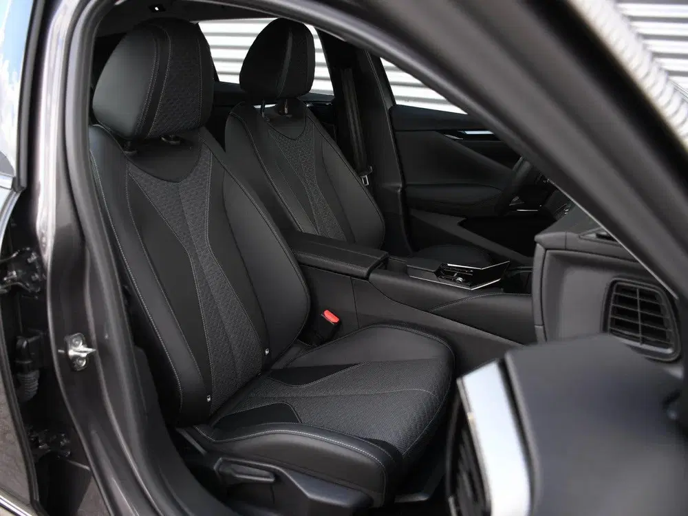 DS Automobiles DS 4 DS DS 4 Bastille 1.6 E-Tense 225pk Automaa uit 2024, foto 9