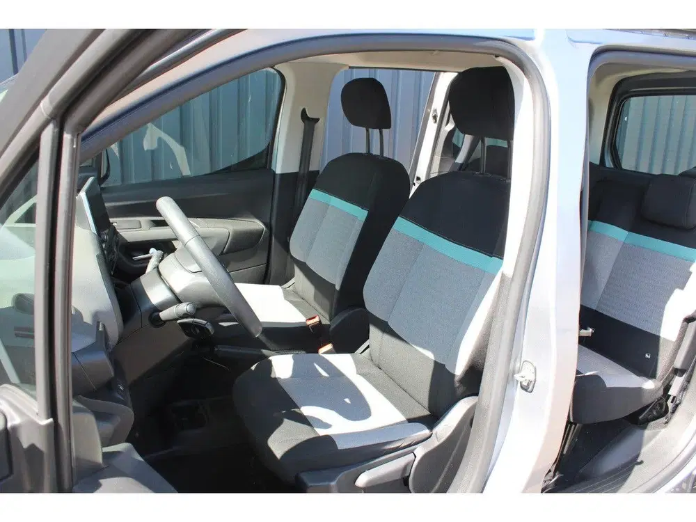 Citroën Berlingo 1.2 PureTech Live Trekhaak uit 2020, foto 11