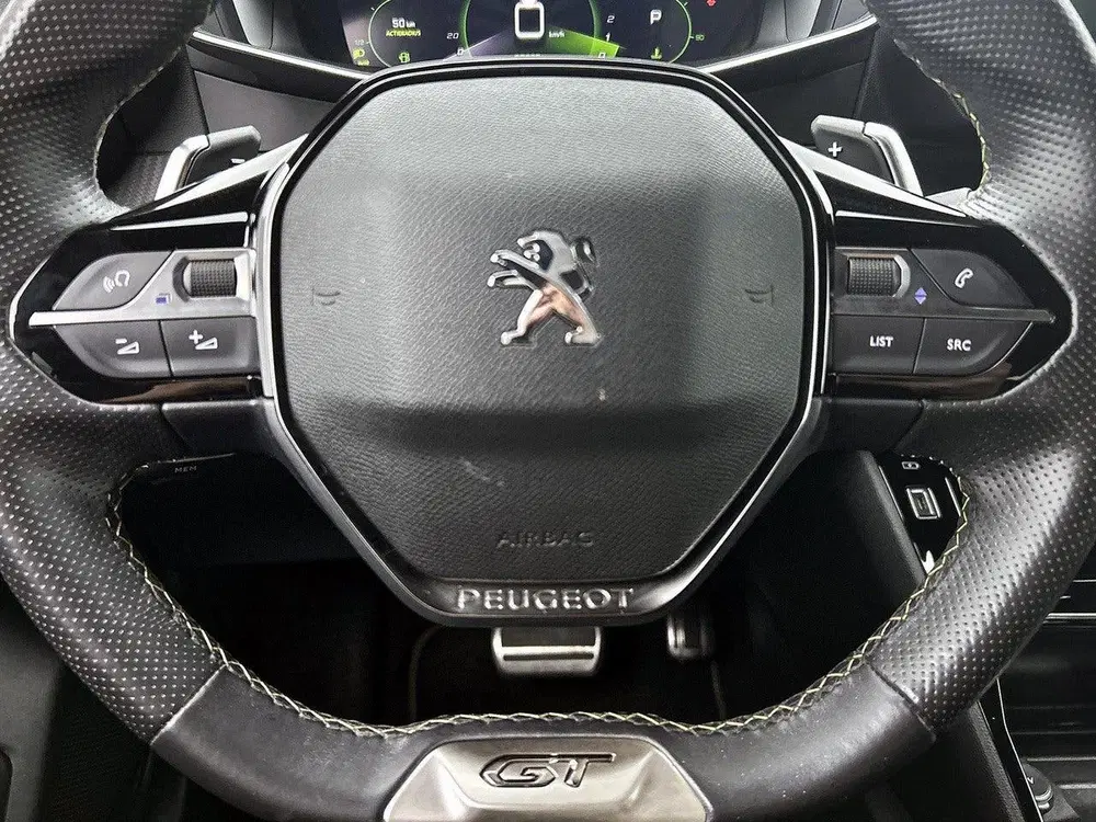Peugeot 208 GT Pack 130pk Automaat uit 2022, foto 19
