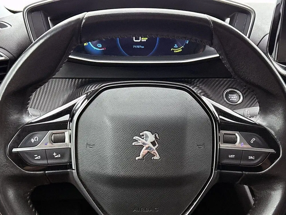 Peugeot 2008 EV Allure Pack 50 kWh uit 2022, foto 16