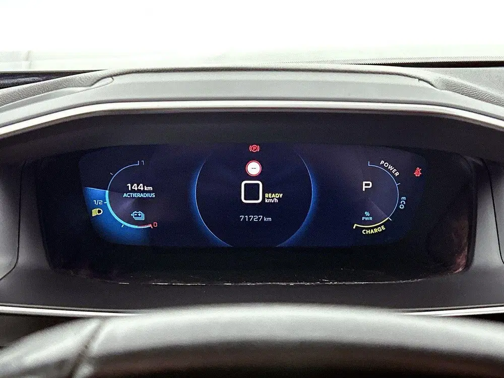 Peugeot 2008 EV Allure Pack 50 kWh uit 2022, foto 17