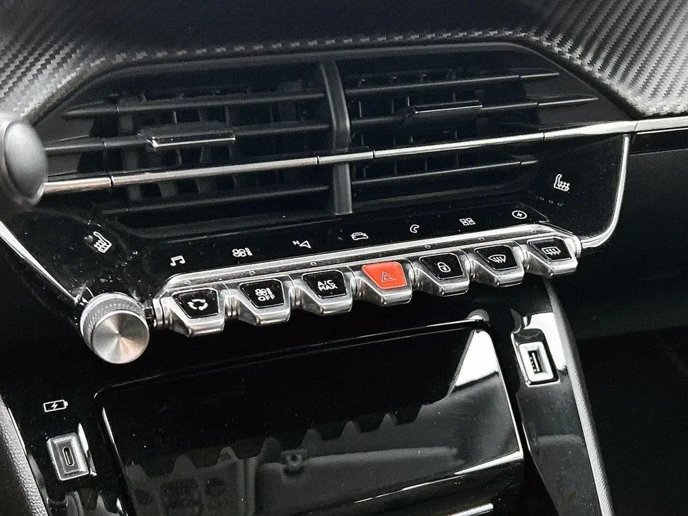 Peugeot 2008 EV Allure Pack 50 kWh uit 2022, foto 19