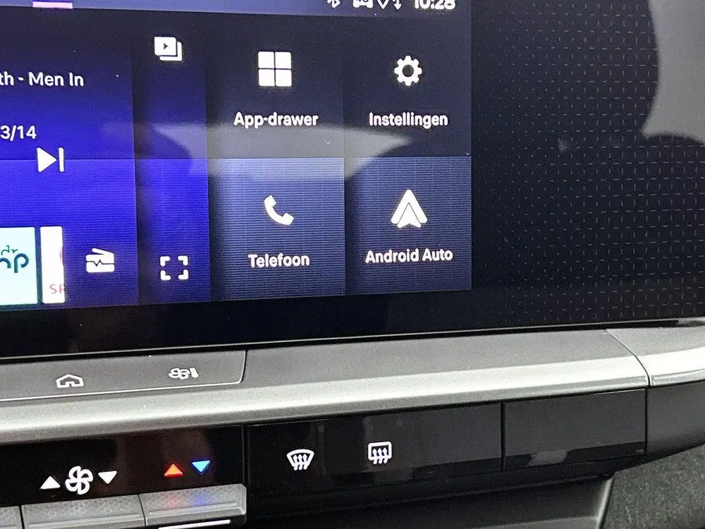 Opel Grandland SUV Hybrid Edition 145PK Automaat uit 2025, foto 15