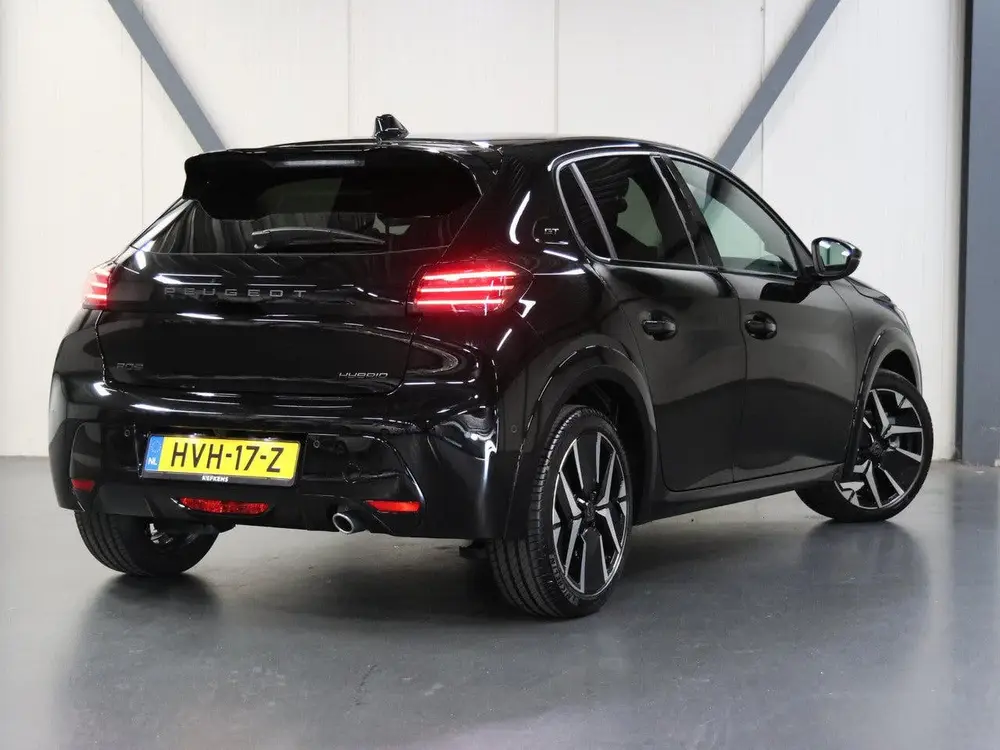 Peugeot 208 1.2 Hybrid 110PK GT Automaat uit 2025, foto 3