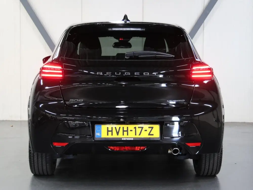 Peugeot 208 1.2 Hybrid 110PK GT Automaat uit 2025, foto 8