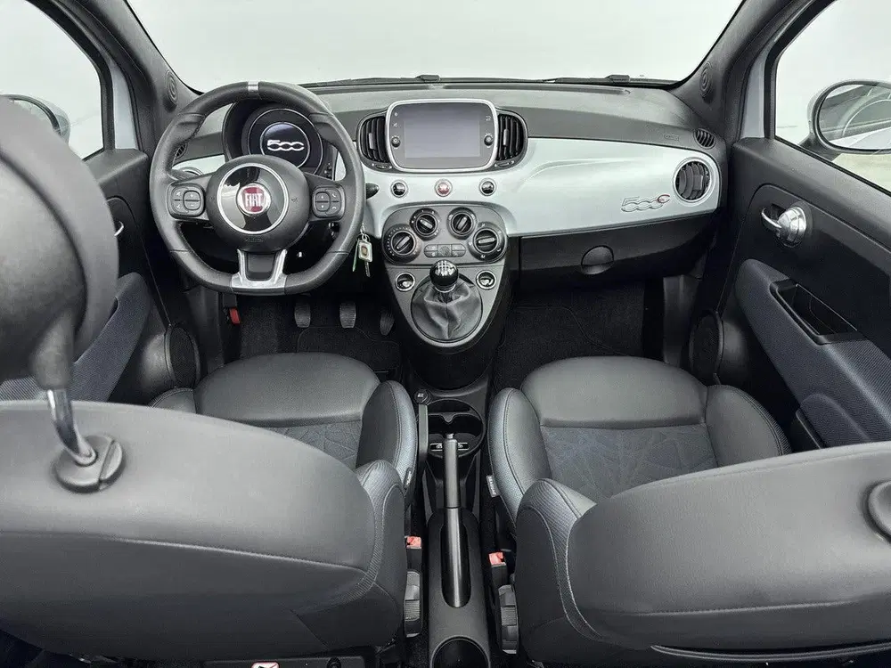 Fiat 500C 1.0 Hybrid 70pk Launch Edition uit 2020, foto 11