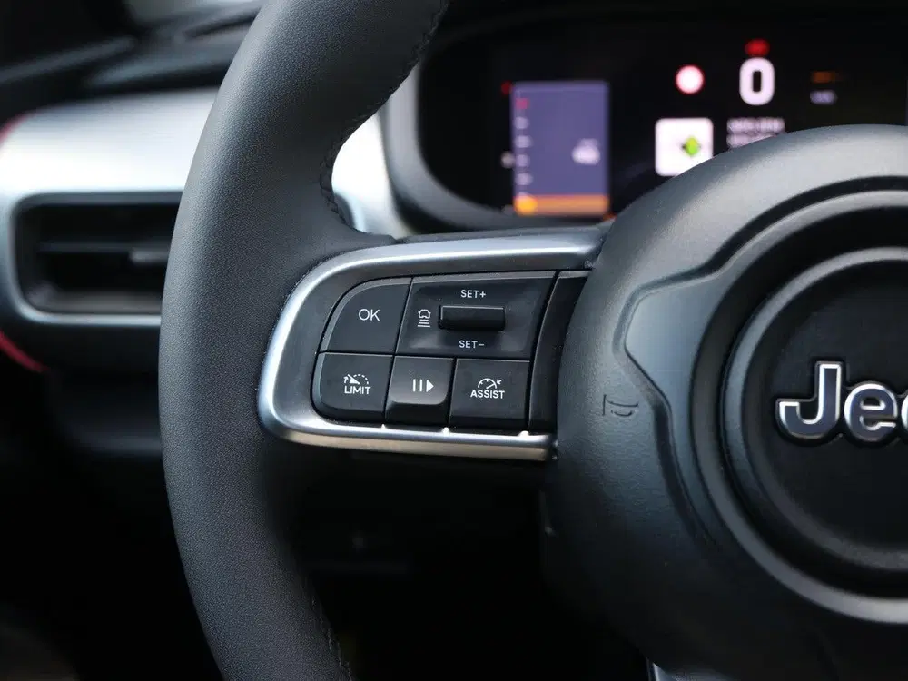 Jeep Avenger 1.2 100pk Summit uit 2025, foto 19