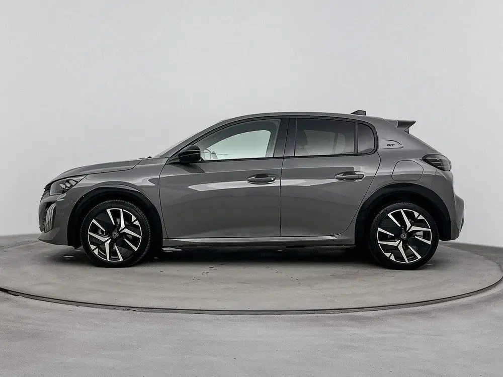 Peugeot 208 GT Hybrid 110 pk Automaat uit 2025, foto 2