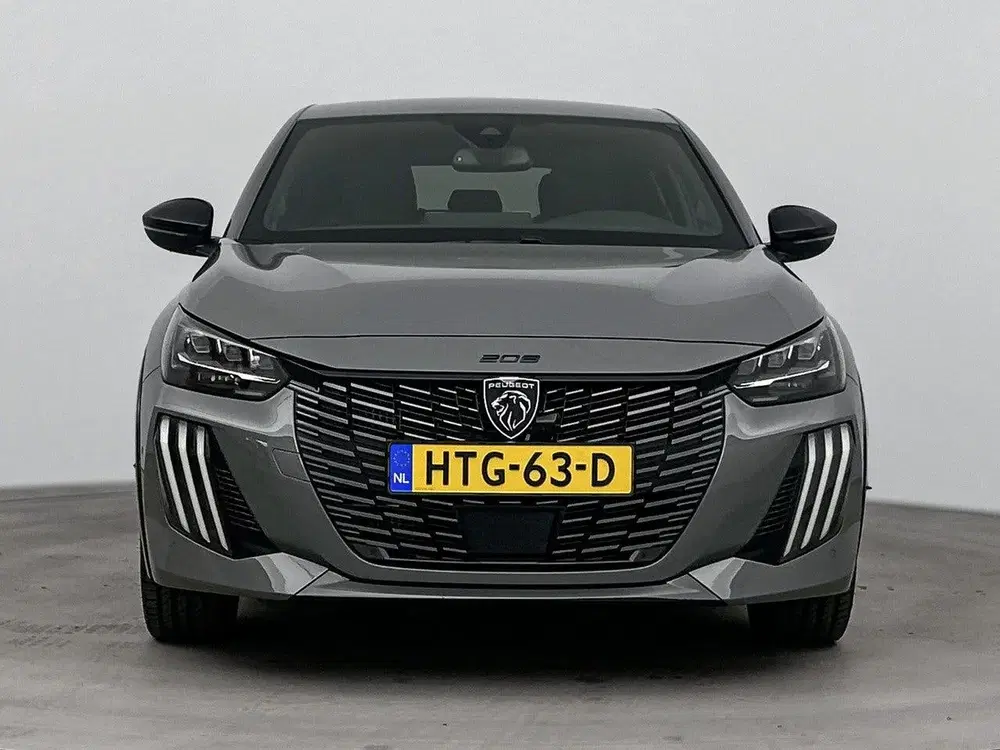 Peugeot 208 GT Hybrid 110 pk Automaat uit 2025, foto 9