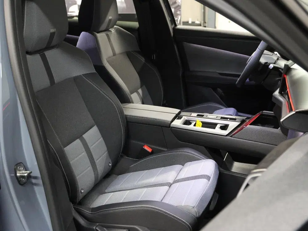 Opel Grandland Electric Business Edition 73 kWh uit 2025, foto 10