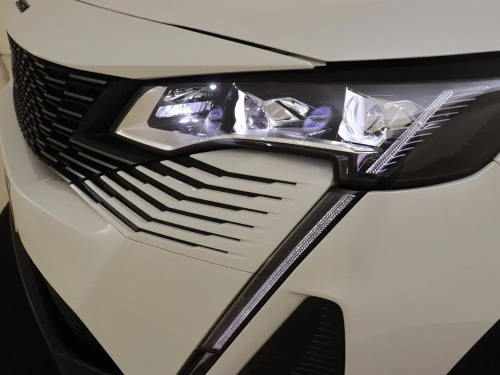 Peugeot 3008 1.6 HYbrid4 300PK Blue Lease GT Keyless uit 2021, foto 13
