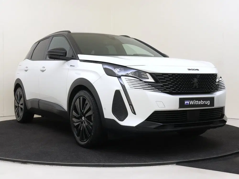 Peugeot 3008 1.6 HYbrid4 300PK Blue Lease GT Keyless uit 2021, foto 3