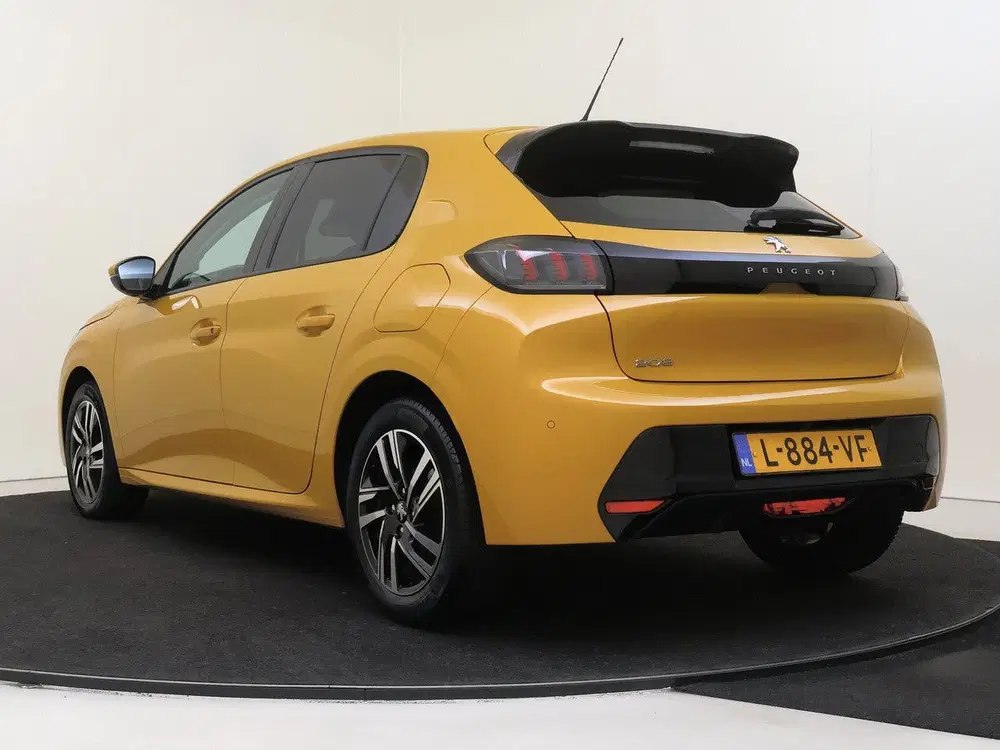 Peugeot 208 1.2 PureTech 100PK Allure Pack Camera uit 2021, foto 4