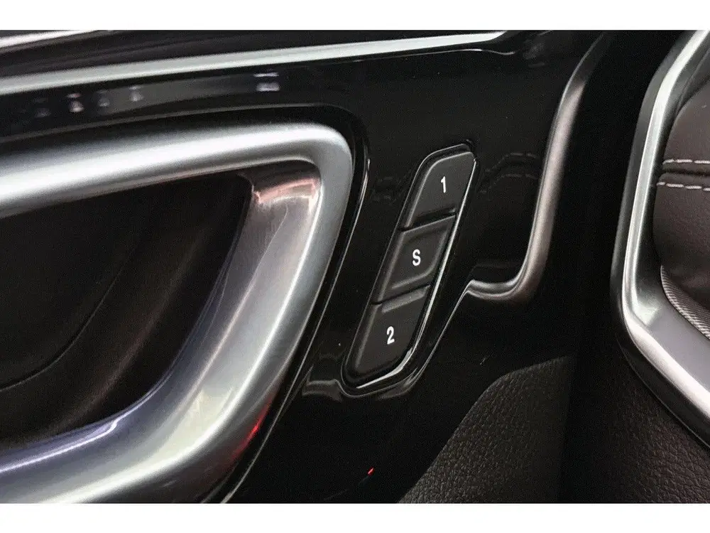 Jeep Compass 4xe 240 Plug-in Hybrid Electric S Panorama uit 2022, foto 20