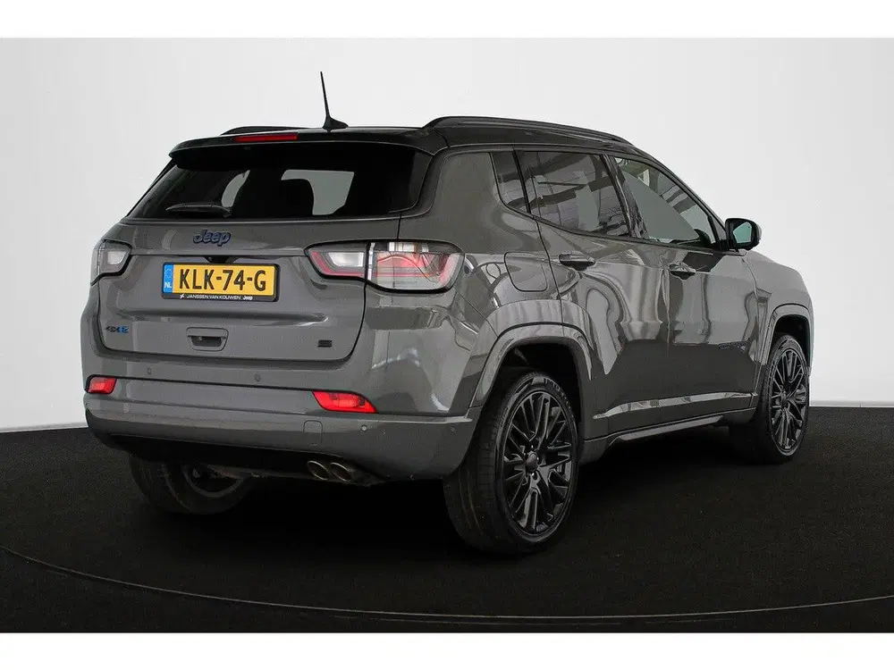 Jeep Compass 4xe 240 Plug-in Hybrid Electric S Panorama uit 2022, foto 3