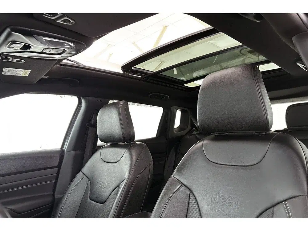 Jeep Compass 4xe 240 Plug-in Hybrid Electric S Panorama uit 2022, foto 8