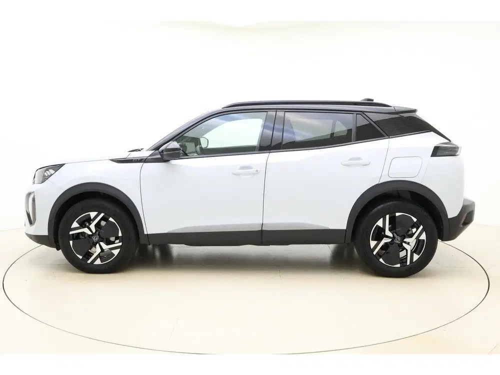 Peugeot 2008 1.2 Hybrid 145 GT Navigatie uit 2024, foto 5
