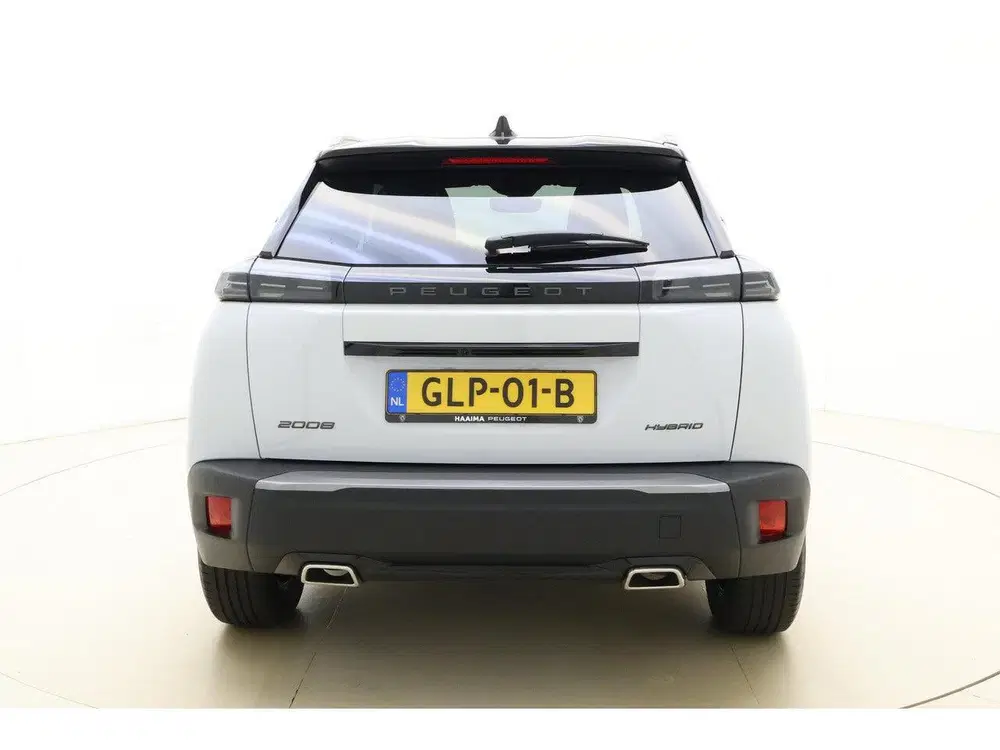 Peugeot 2008 1.2 Hybrid 145 GT Navigatie uit 2024, foto 9