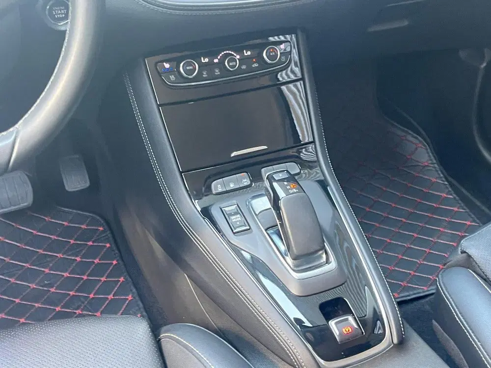 Opel Grandland X Elegance 1.6 PHEV 225pk Hybrid e-EAT8 uit 2022, foto 15