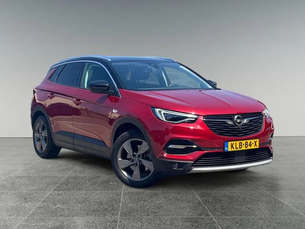 Opel Grandland X Elegance 1.6 PHEV 225pk Hybrid e-EAT8 uit 2022, foto 2