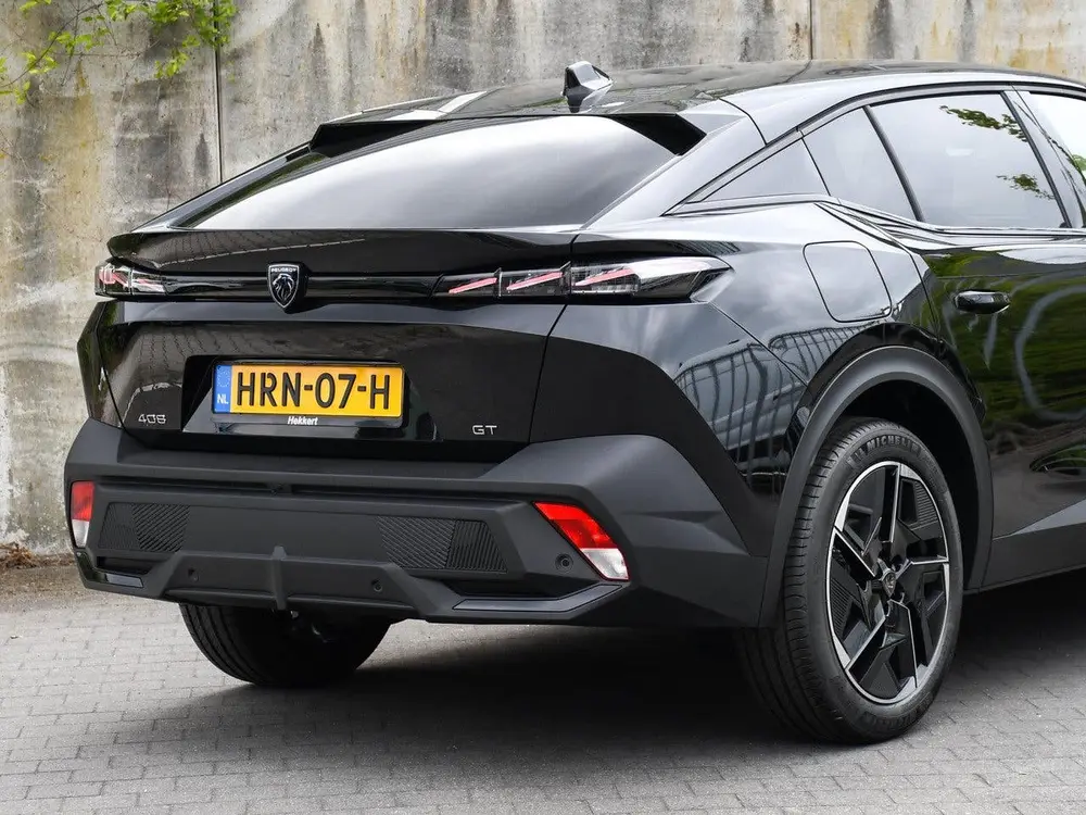 Peugeot 408 GT 1.2 PureTech 130pk Automaat DODE HOEK uit 2025, foto 6