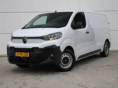 Citroën Jumpy GB L2H1 1.5 BlueHDI 120pk SURROUND NAV PAK uit 2024