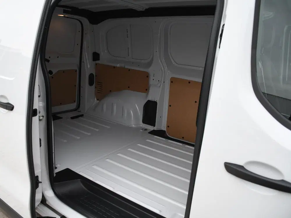 Citroën Jumpy GB L2H1 1.5 BlueHDI 120pk SURROUND NAV PAK uit 2024, foto 10