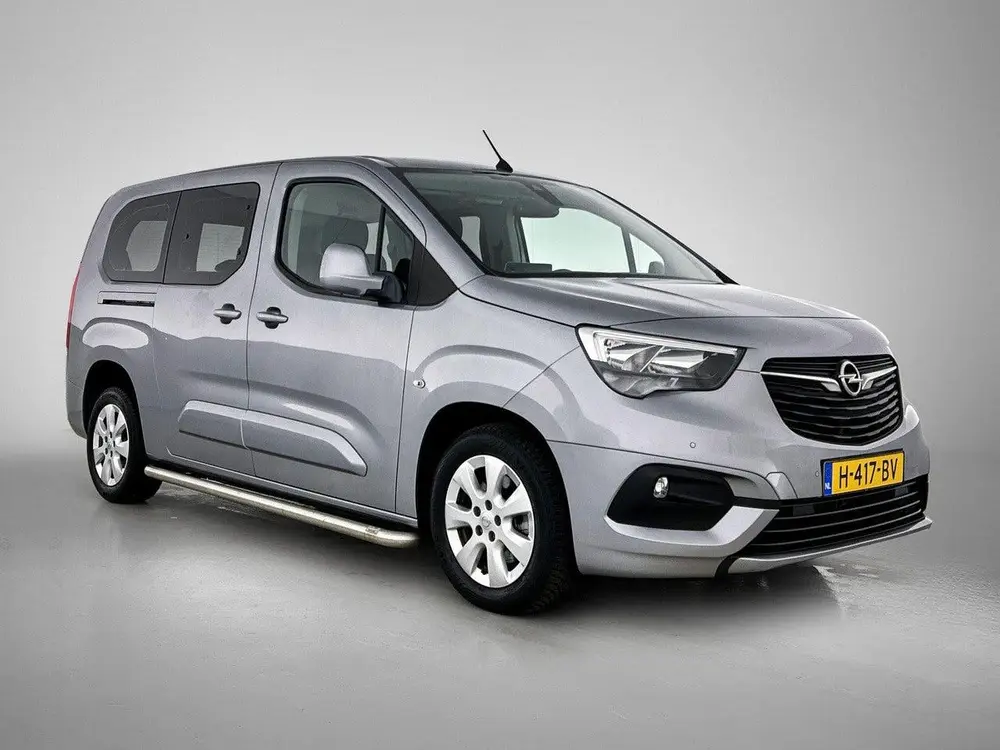 Opel Combo 110pk L2H1 Edition uit 2019, foto 2