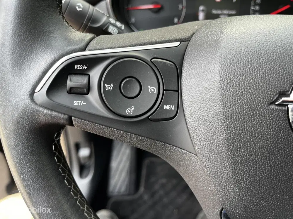 Opel Crossland 1.2 Turbo Elegance uit 2024, foto 17