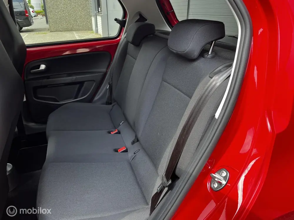Volkswagen Up! 1.0 BMT high up! AUTOMAAT/CAMERA/CRUISE uit 2019, foto 10