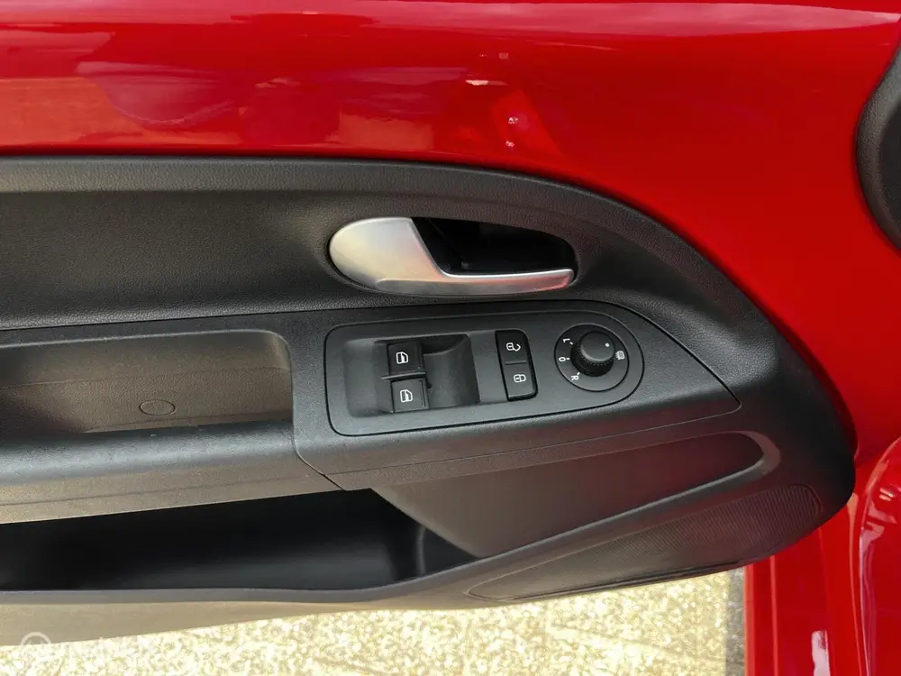 Volkswagen Up! 1.0 BMT high up! AUTOMAAT/CAMERA/CRUISE uit 2019, foto 12