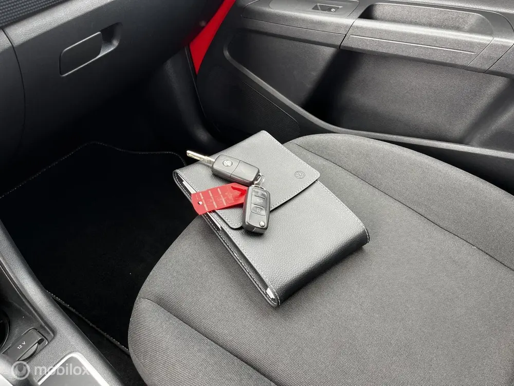 Volkswagen Up! 1.0 BMT high up! AUTOMAAT/CAMERA/CRUISE uit 2019, foto 16