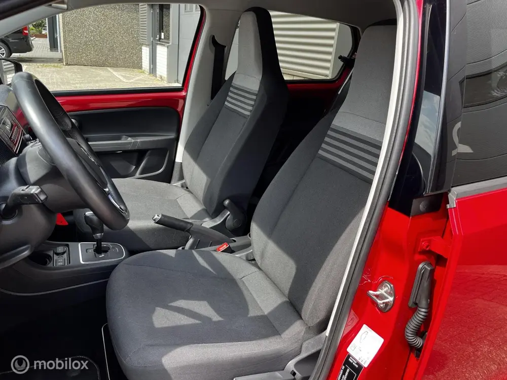 Volkswagen Up! 1.0 BMT high up! AUTOMAAT/CAMERA/CRUISE uit 2019, foto 9