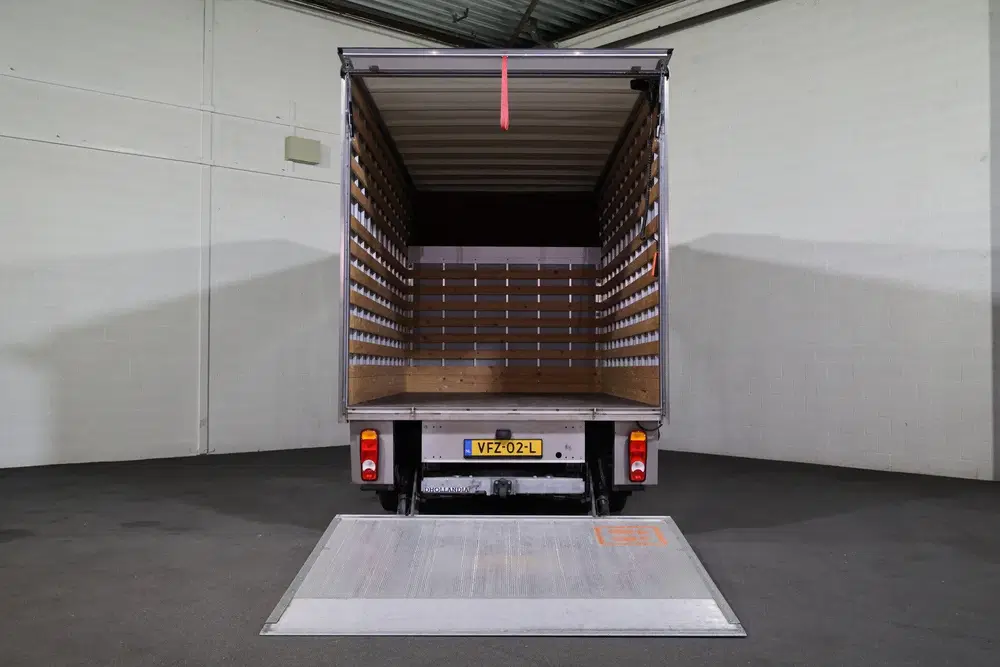 Opel Movano 2.3 CDti Bakwagen Spiegelbak met Laadklep uit 2020, foto 11