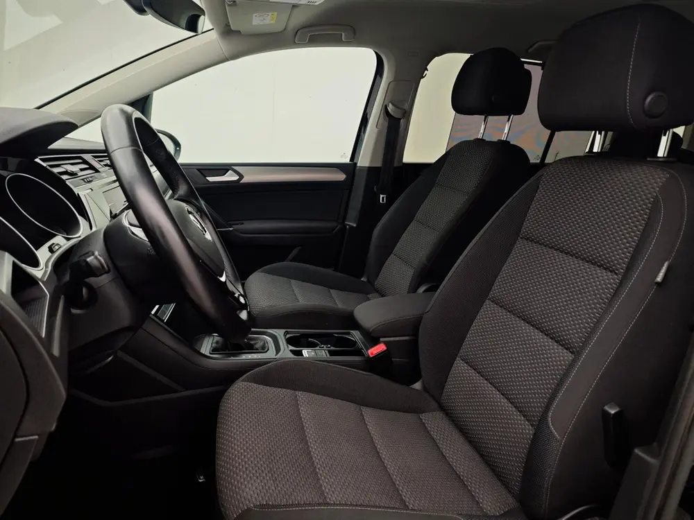 Volkswagen TOURAN 1.5 TSI Comfortline Business 7p Automaat | uit 2020, foto 5